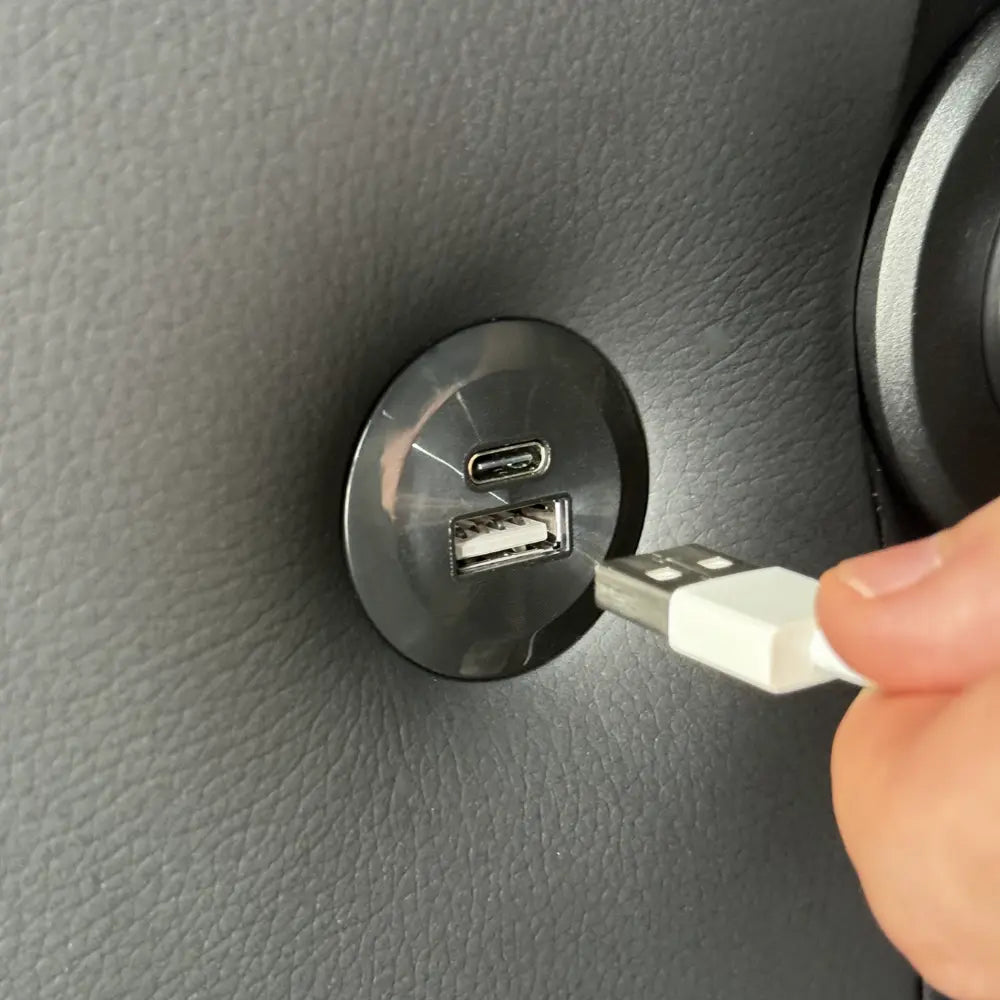 Carregador USB tipo A e tipo C